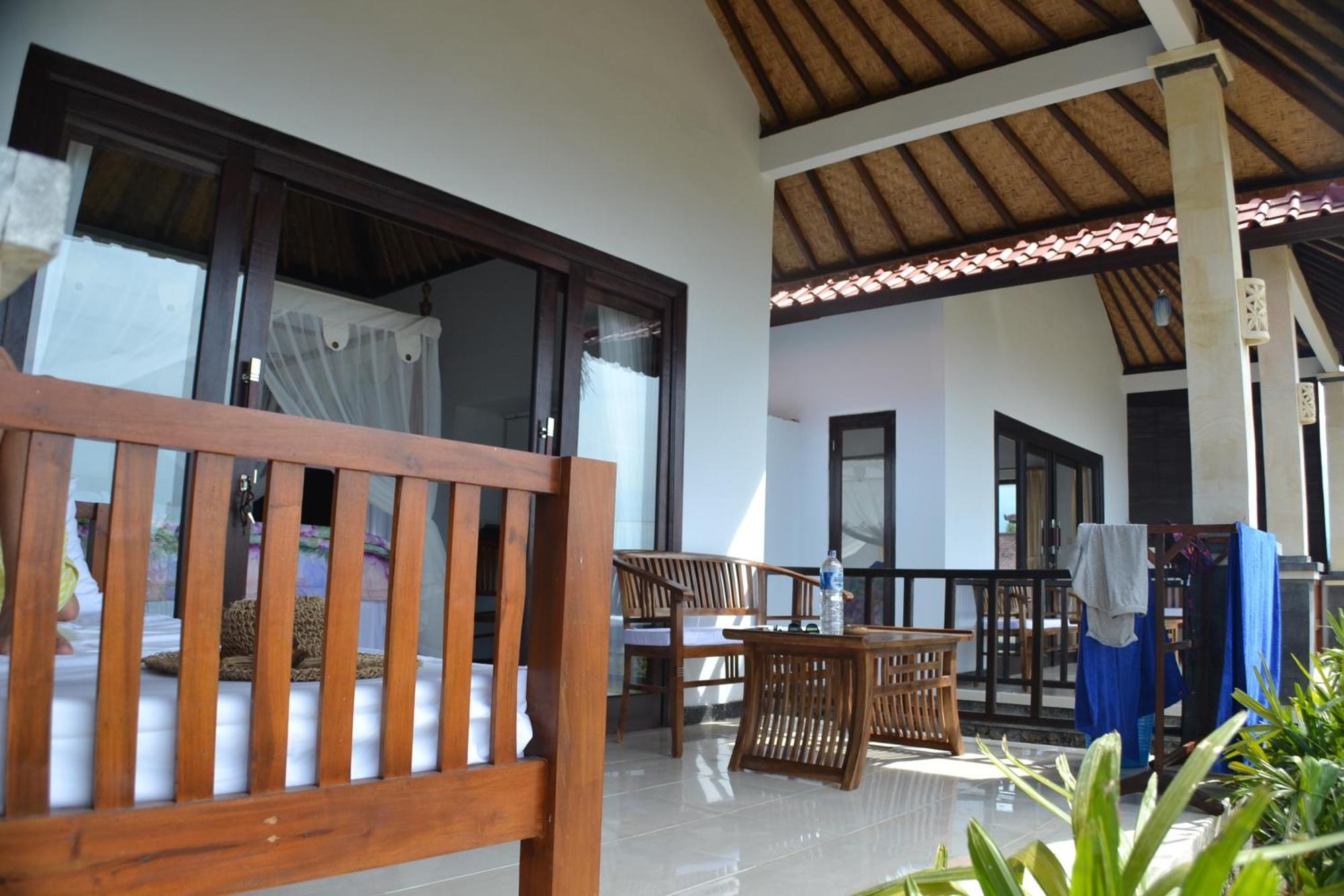 The Bbq Guest House Amed  Exterior photo